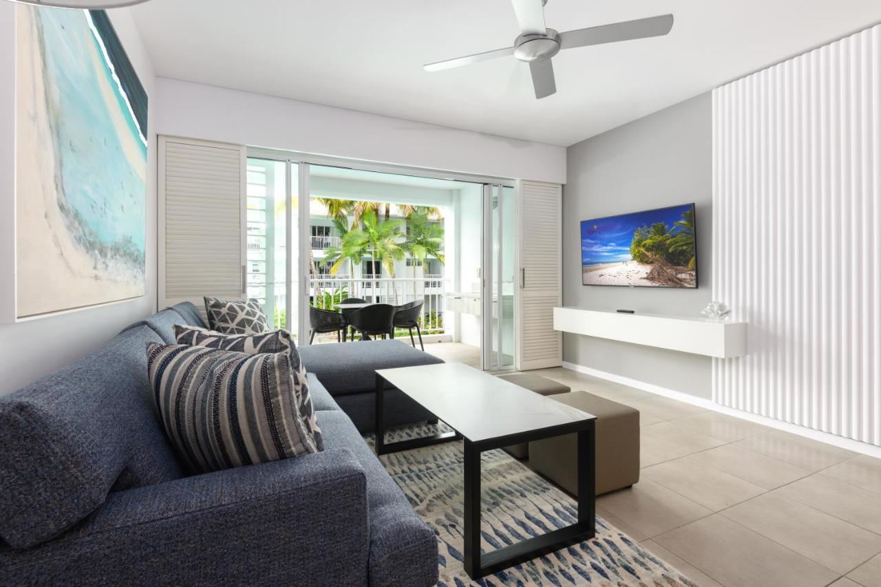 Beach Club Port Douglas Luxury Apartments מראה חיצוני תמונה