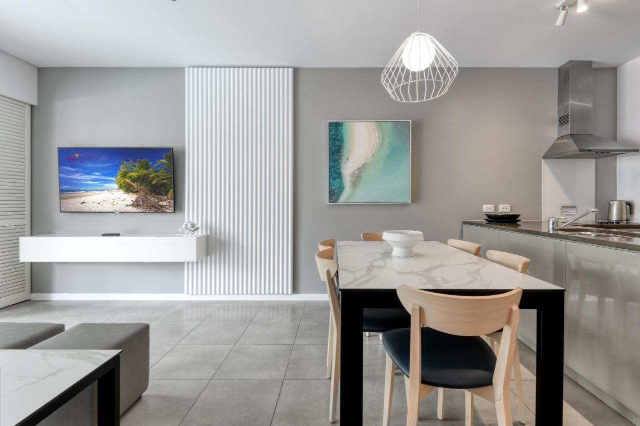 Beach Club Port Douglas Luxury Apartments מראה חיצוני תמונה